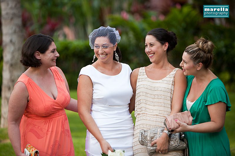 16-Steph&Grant-hawaii-wedding-photographer-oahu-marella-photography-royal-hawaiian-moana-surfrider-1001